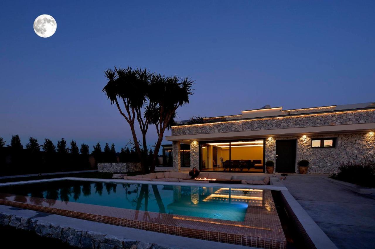 Villa Flamingo - 4 Bedrooms - Private Pool - Next To Renowned Issos Beach & Lake Korission Línia Eksteriør bilde