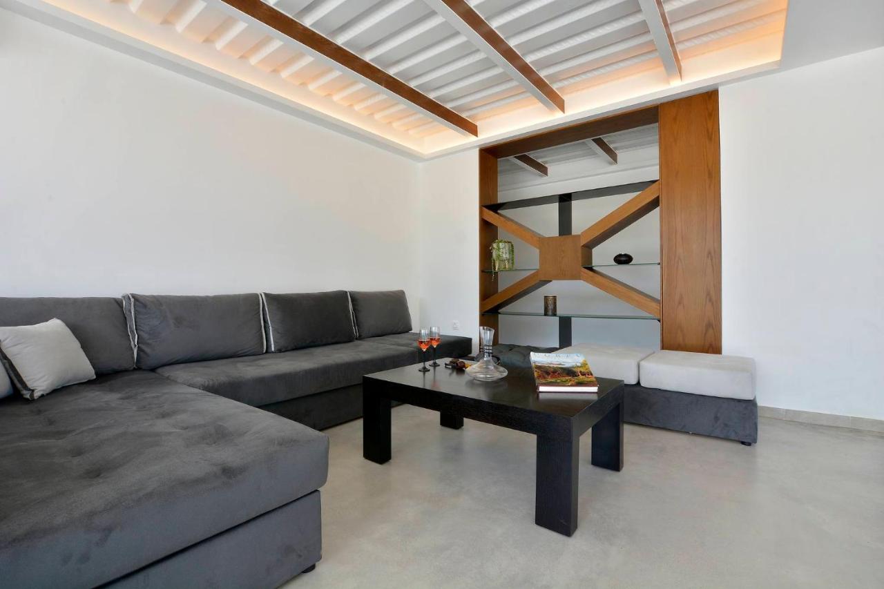 Villa Flamingo - 4 Bedrooms - Private Pool - Next To Renowned Issos Beach & Lake Korission Línia Eksteriør bilde