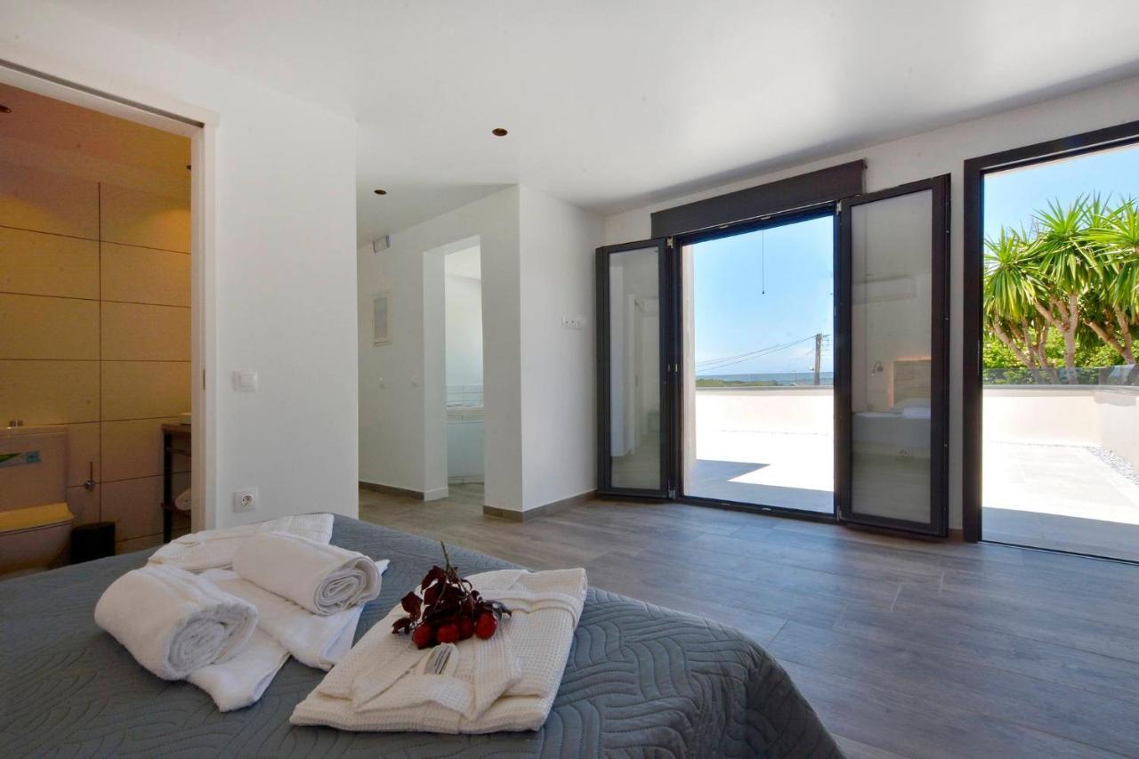 Villa Flamingo - 4 Bedrooms - Private Pool - Next To Renowned Issos Beach & Lake Korission Línia Eksteriør bilde