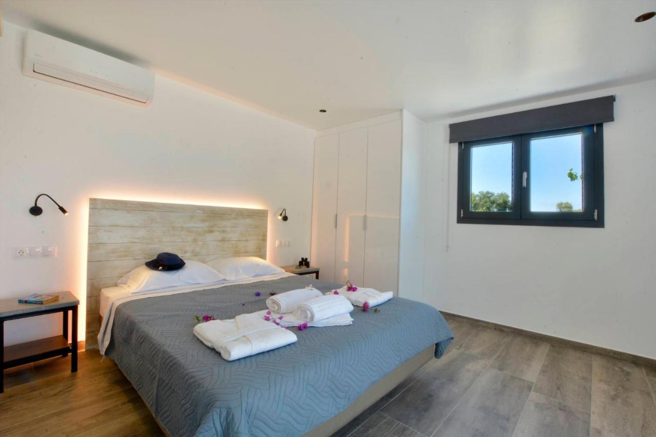Villa Flamingo - 4 Bedrooms - Private Pool - Next To Renowned Issos Beach & Lake Korission Línia Eksteriør bilde